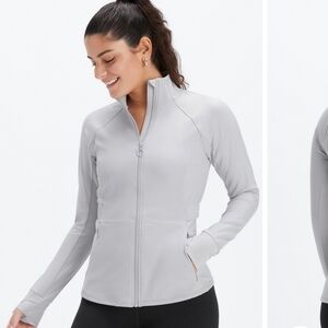 Fabletics Trinity Performance Women's Light Gray Zip-Up Jacket
